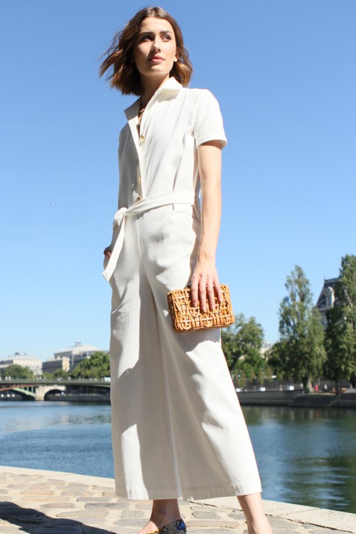 White jumpsuit with short sleeves and gold buttons 4