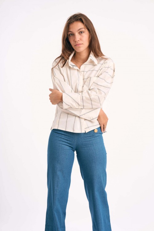 oversize shirt with geometric details 4