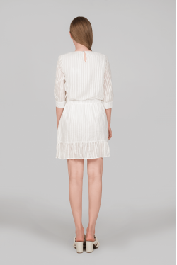 robe manches 3/4 produite en coton blanc 3