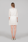 robe manches 3/4 produite en coton blanc 3