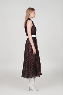 robe sans manches boutonnée sur tout le devant 2