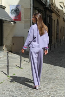 high waisted pants produced in lilac cotton 4
