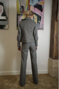 sleeveless jacket produced in grey wool 4