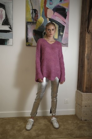 Hand-knitted sweater made in Armenia 1