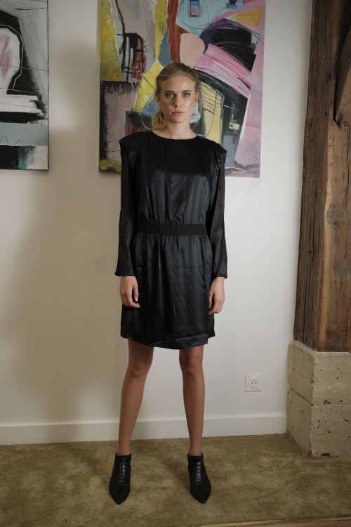 dress produced in black silk 1
