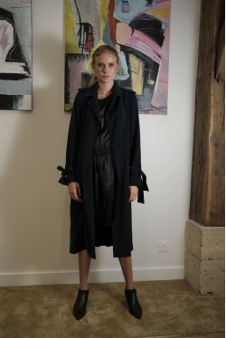 pleated trench-coat
