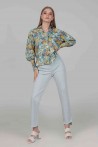 Shirt produced in a floral fabric