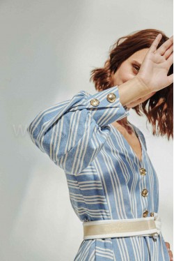 Long dress produced in blue with white stripes 3