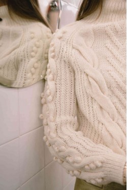 Pull tricoté à la main en Arménie 3