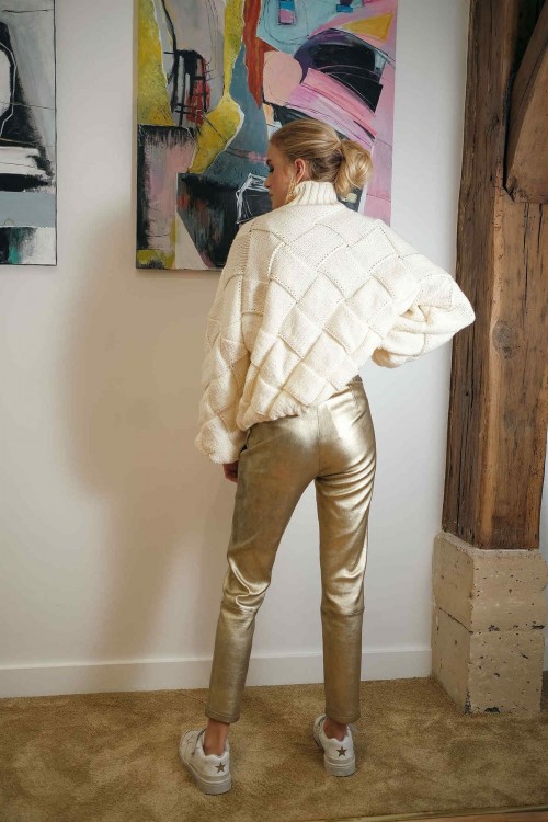 Leather pants with high waist 2