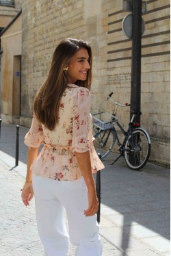3/4 sleeves blouse produced in pink silk with flowers 3