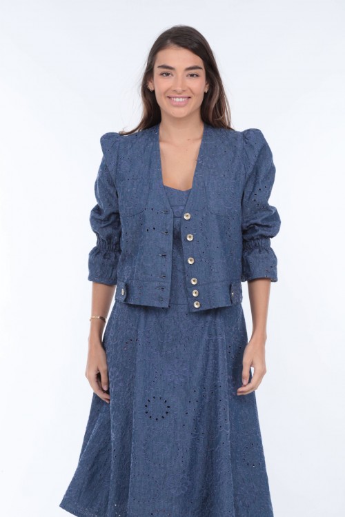veste bleue aux manches 3/4 élastiquées 3