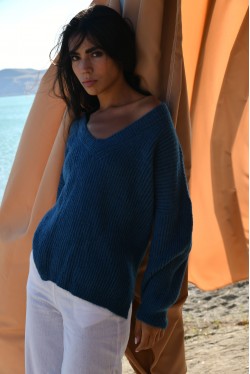 V-neck jumper puffed sleeves 4