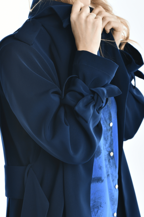 pleated trench-coat dark blue 4