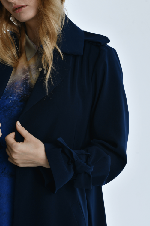 pleated trench-coat dark blue 2